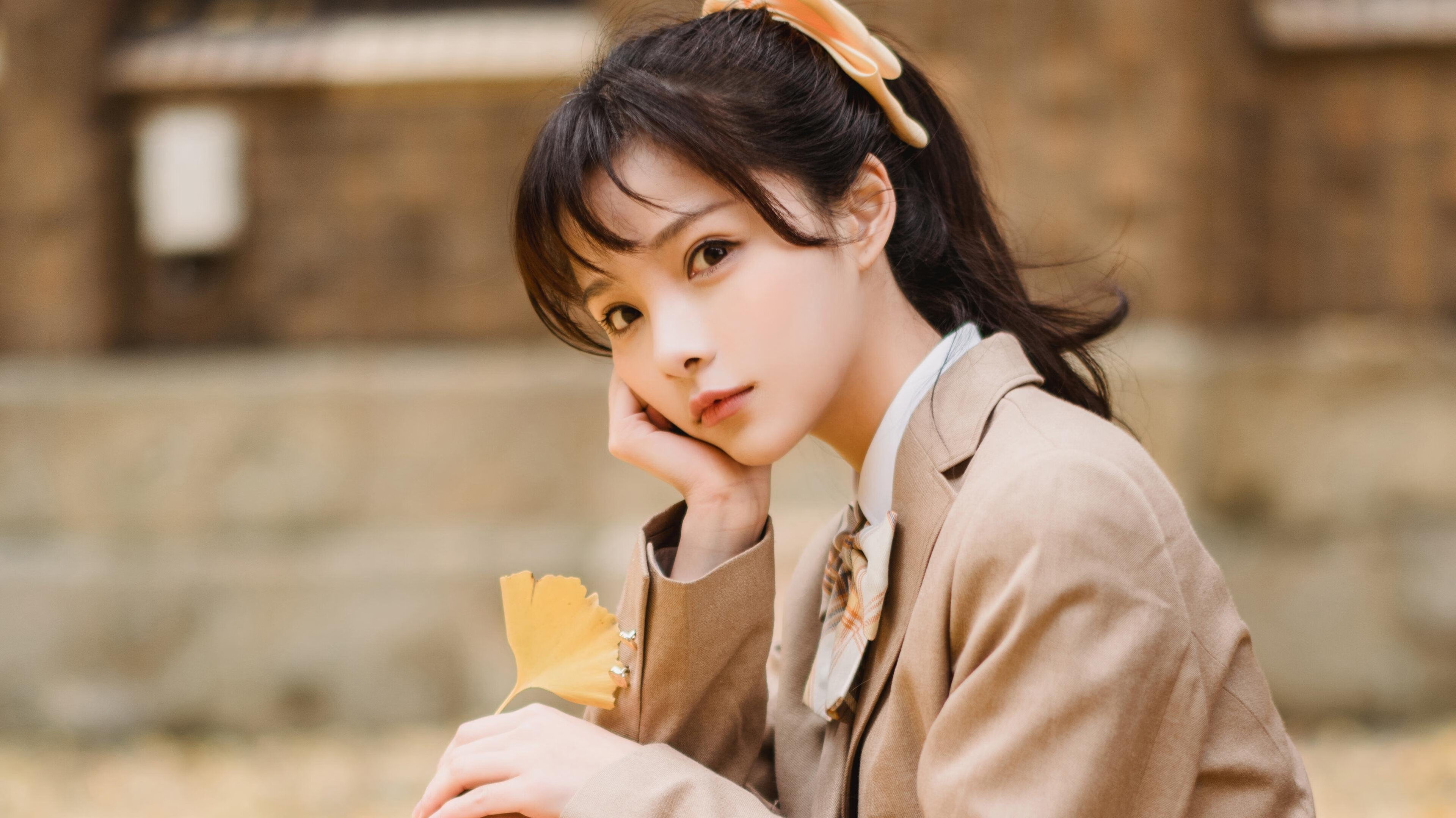 唯一性之战，尼克斯用连续得分艺术压制活塞，杰伦·格林在焦点舞台重塑自我