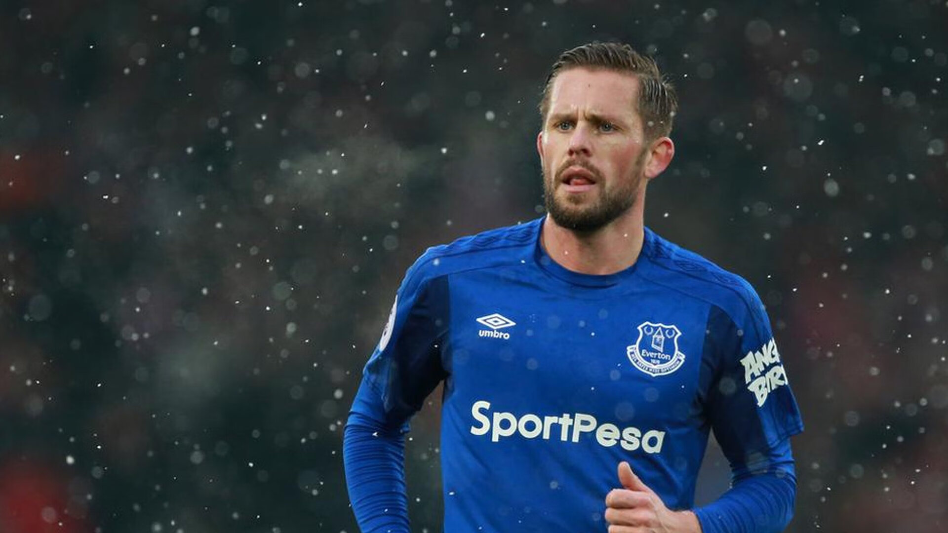 杰伦·格林闪耀全场,辽宁男篮全面压制独行侠展现亚洲篮球力量